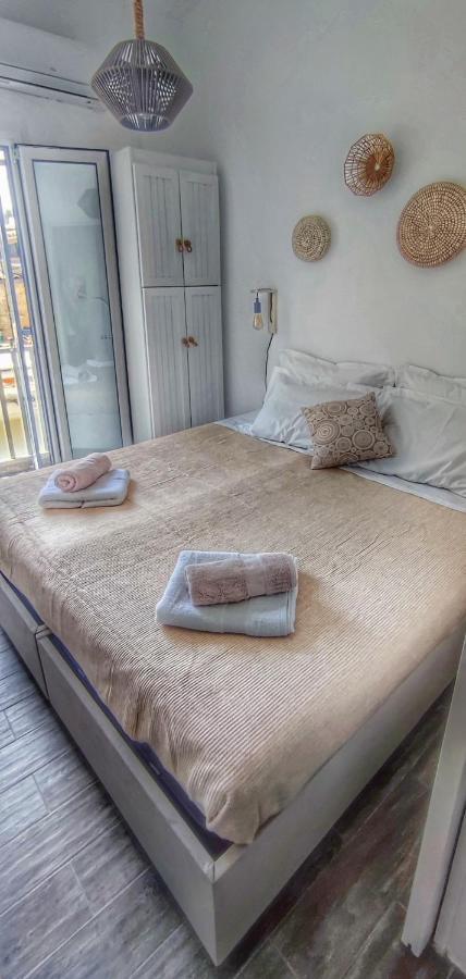 Shades Apartment สเกียธอสทาวน์ ภายนอก รูปภาพ